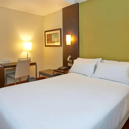 Istay By Nh Sport 3* Saragossa