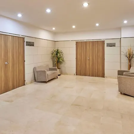 Hotel Istay By Nh Sport