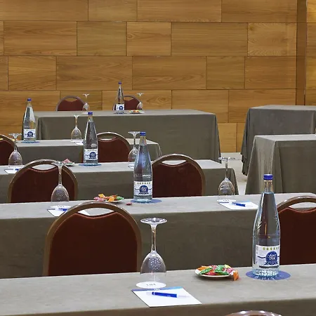 Istay By Nh Sport 3* Saragossa