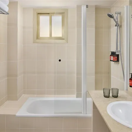Hotel Istay By Nh Sport 3*