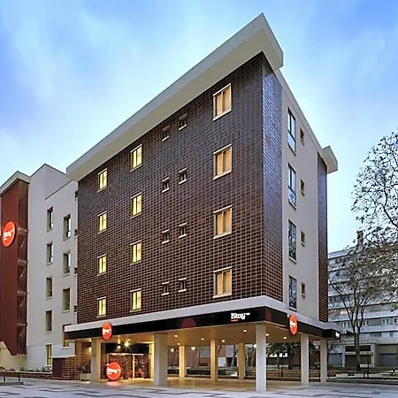 Hotel Istay By Nh Sport 3*