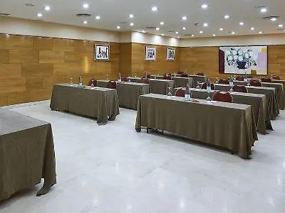 Hotel Istay By Nh Sport