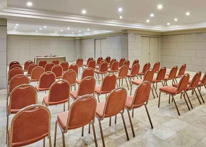 Hotel Istay By Nh Sport 3*