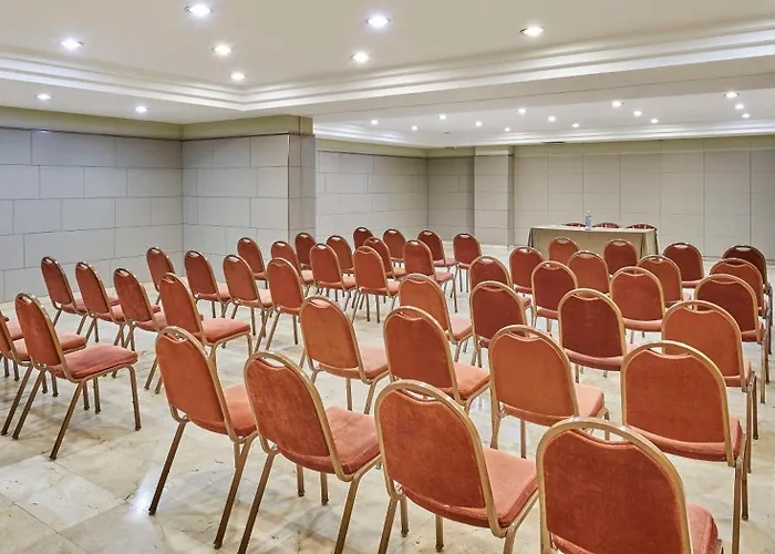 Hotel Istay By Nh Sport 3*